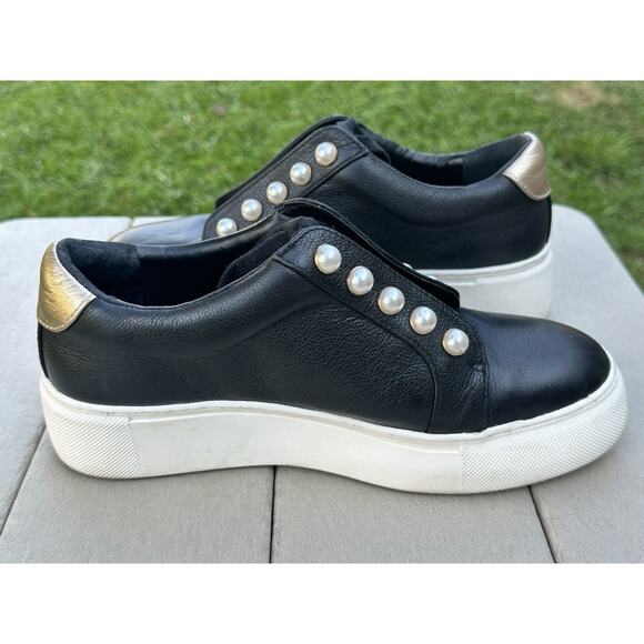 Size 6.5 - Alex Marie Wrenna Pearl Stud - Black Leather / Gold Heel - Picture 7 of 12